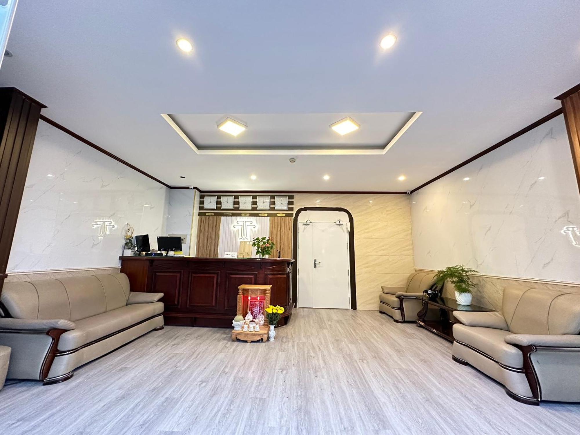 Thanh Thanh 5 Dalat Hotel - Ks Gan Cho Dem Gia Re Экстерьер фото