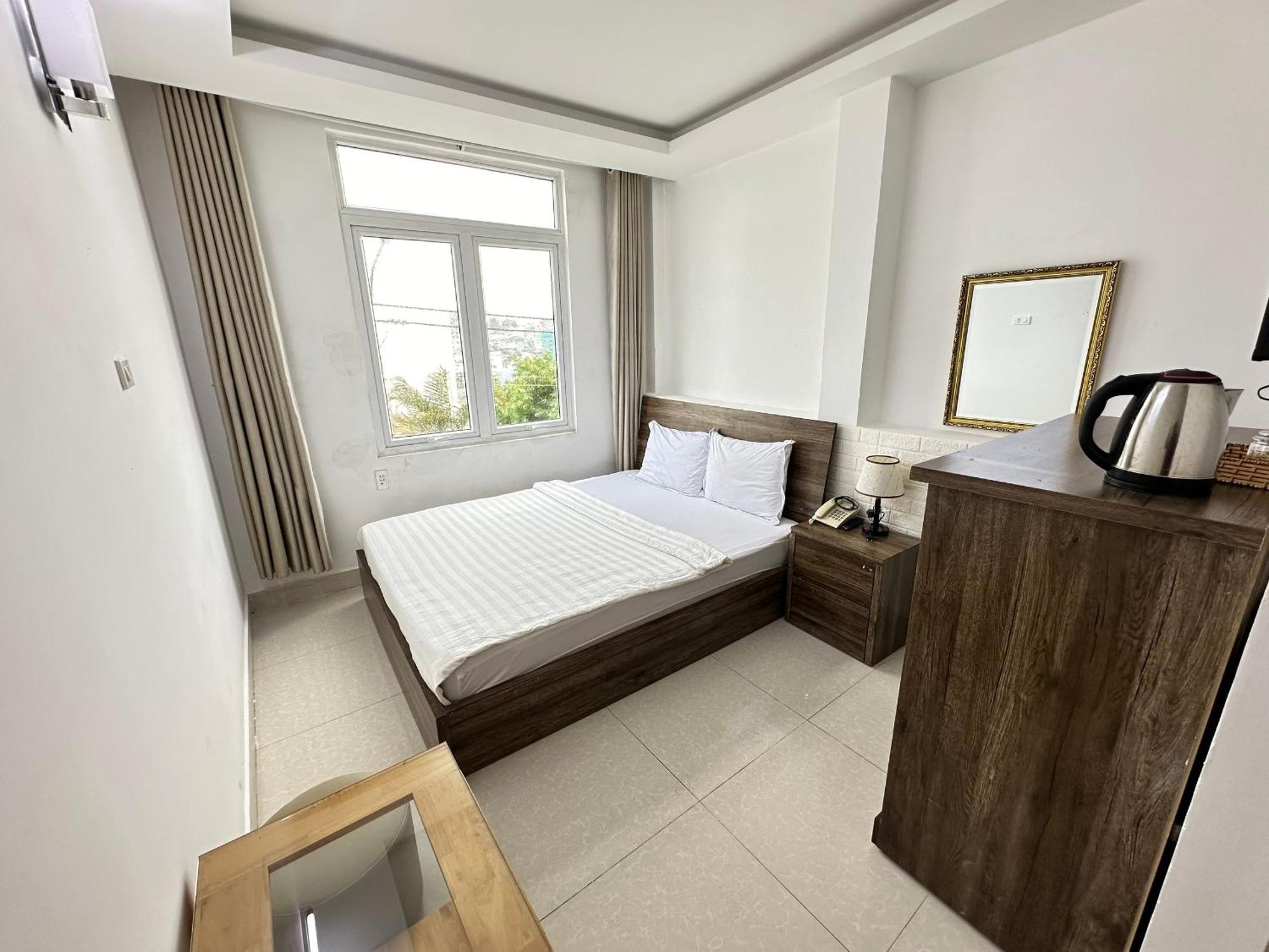 Thanh Thanh 5 Dalat Hotel - Ks Gan Cho Dem Gia Re Экстерьер фото