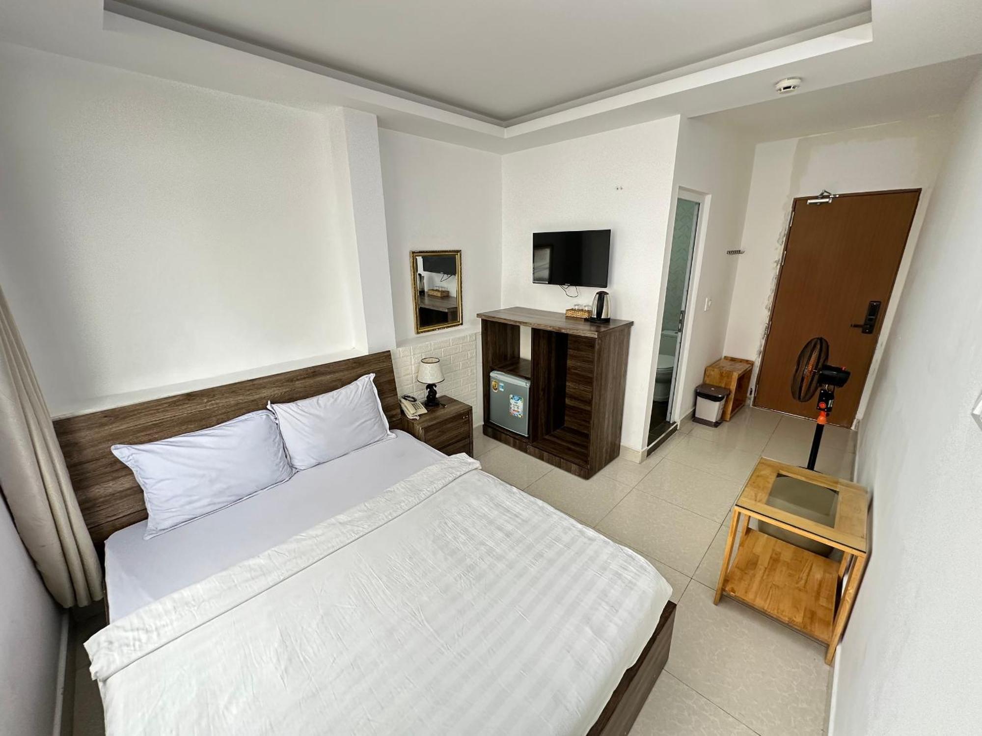 Thanh Thanh 5 Dalat Hotel - Ks Gan Cho Dem Gia Re Экстерьер фото